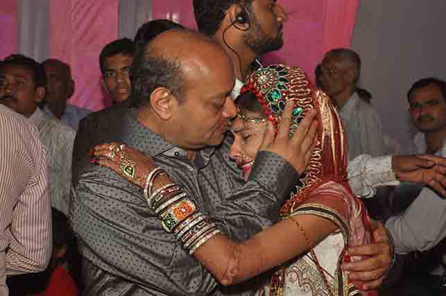 Savendana Ek Dikari Ni