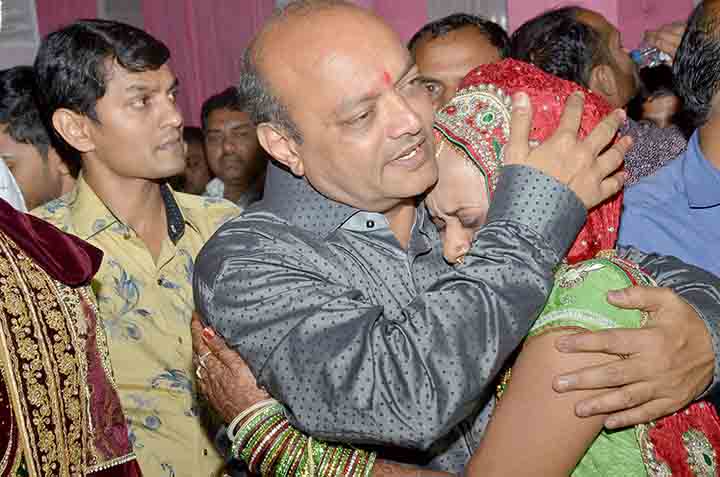 Savendana Ek Dikari Ni